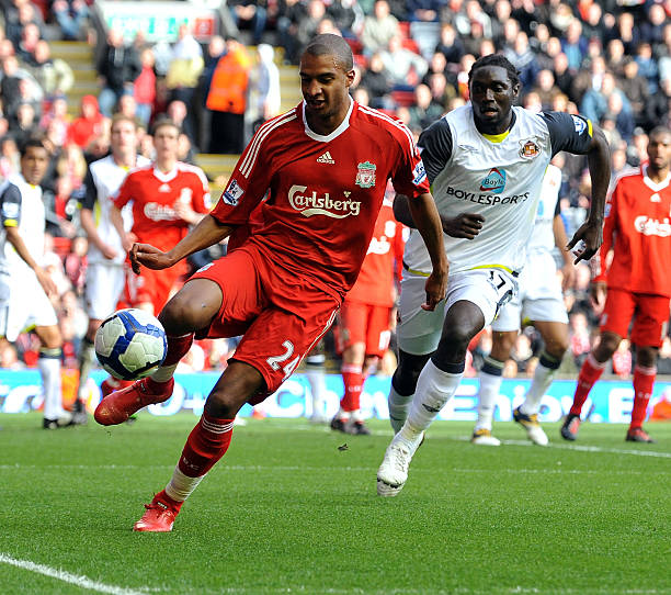 供了深入洞 供了深入洞